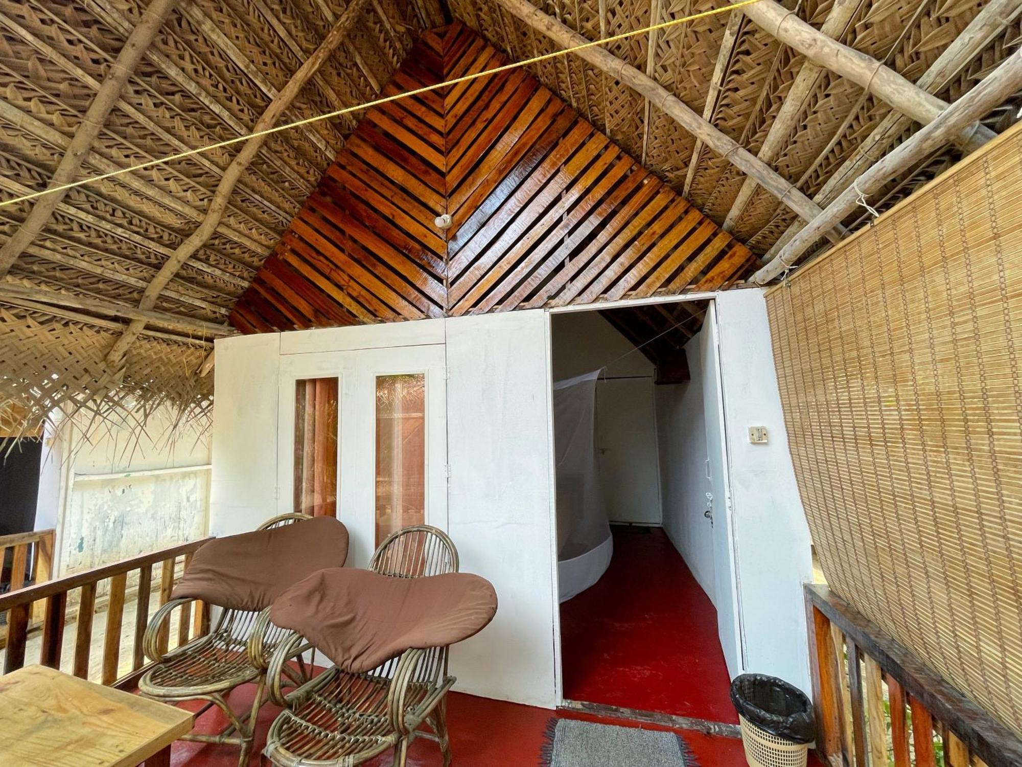 DucknChill-Agonda Hotel Buitenkant foto
