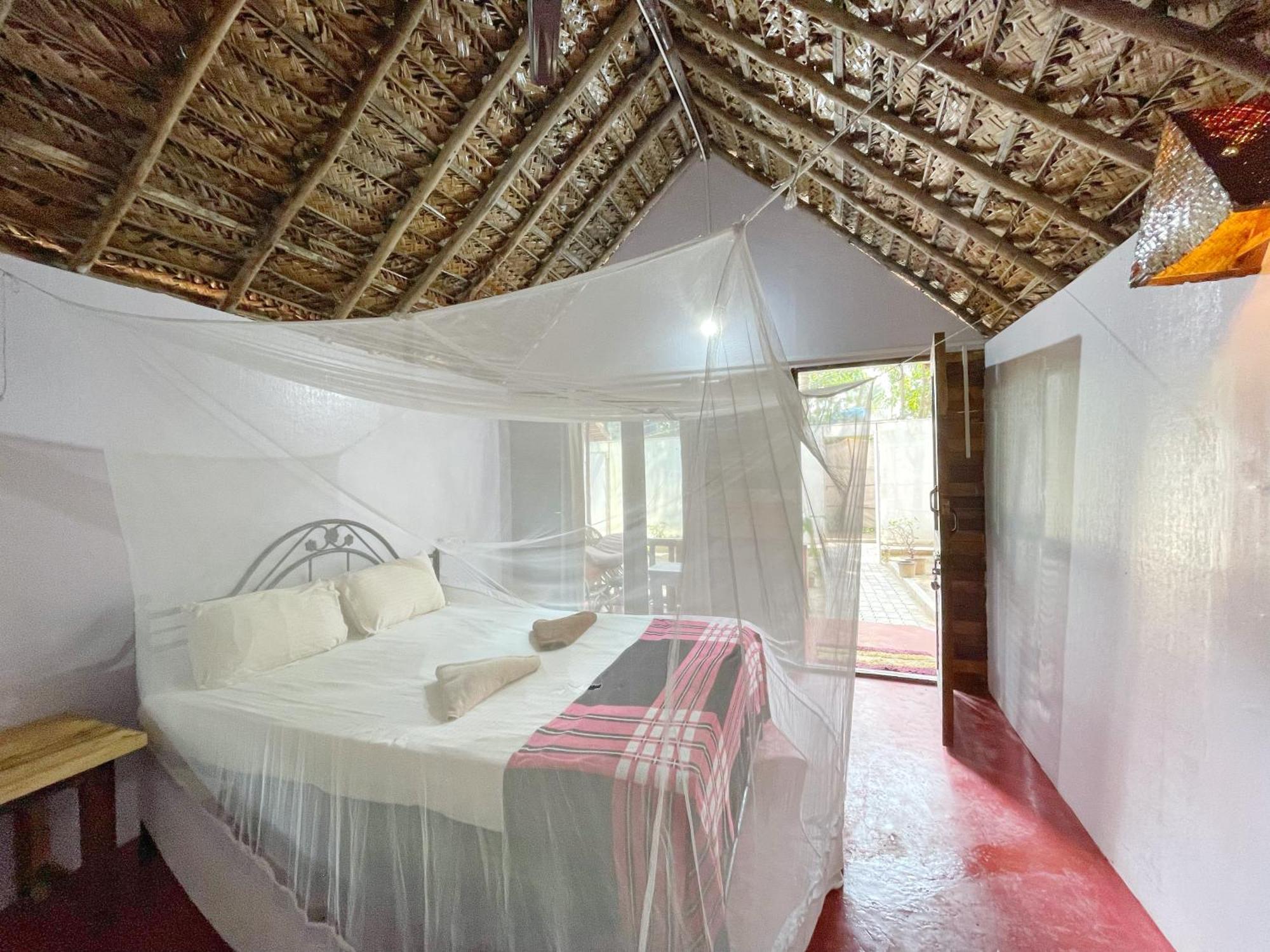 DucknChill-Agonda Hotel Buitenkant foto