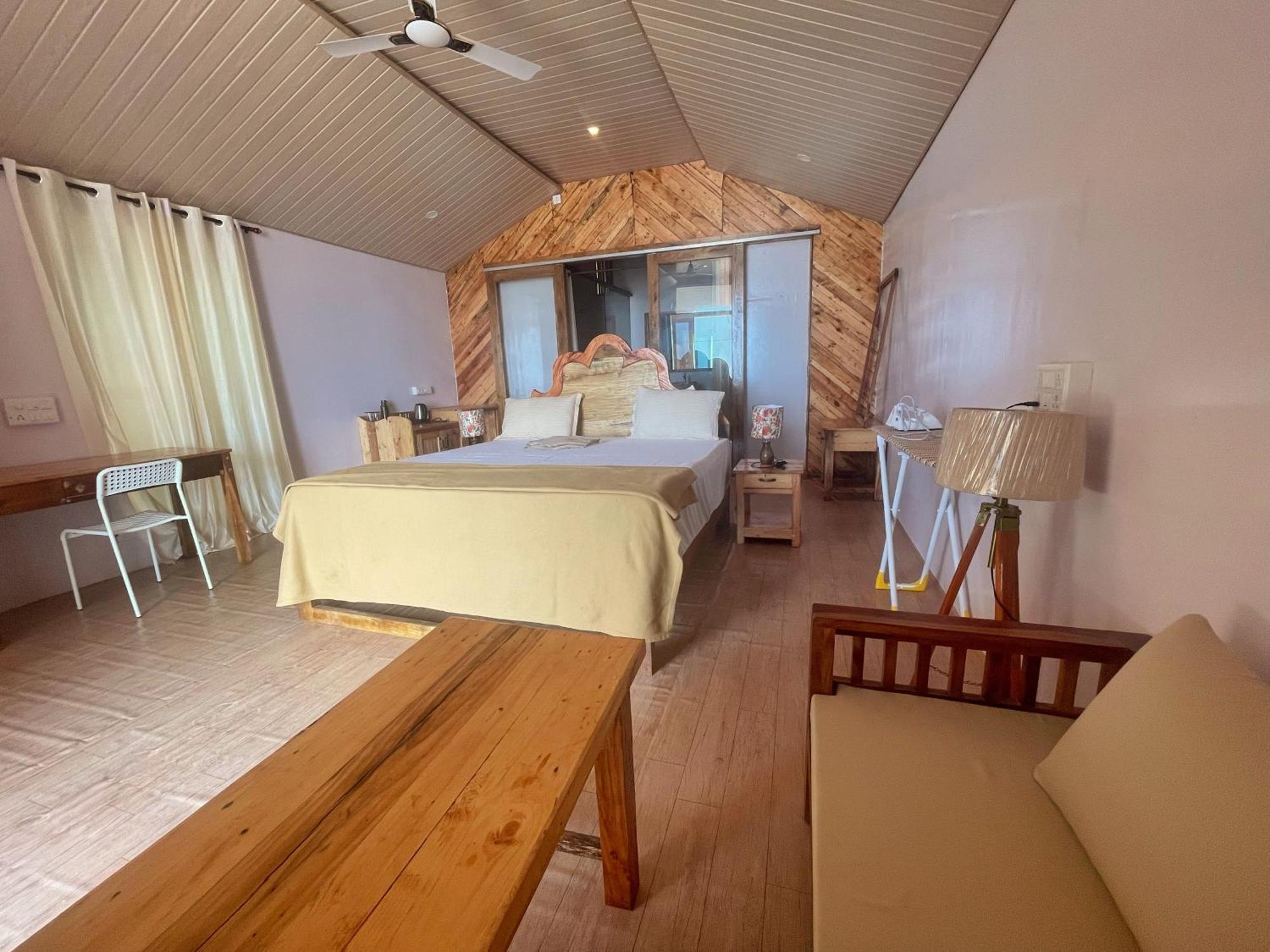 DucknChill-Agonda Hotel Buitenkant foto