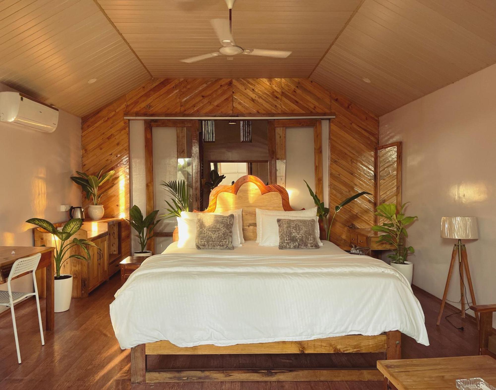 DucknChill-Agonda Hotel Buitenkant foto